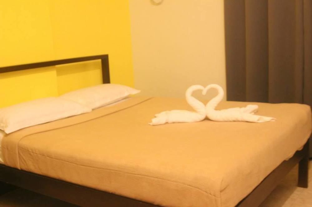 Negrense Suites Bacolod Eksteriør billede
